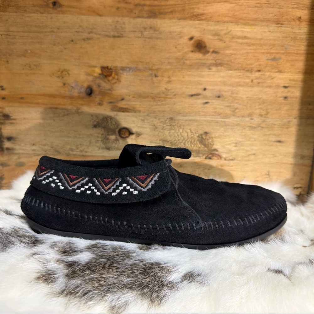 Minnetonka Black Suede Women’s Loafers - Picture 6 of 10